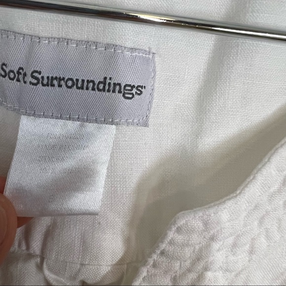 Soft surroundings White Linen Pull Over Blouse size small - Picture 3 of 5